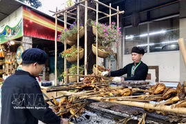 西贡旅游总公司美味佳肴和美食文化节介绍各地的美味佳肴。图自越通社