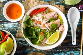 把越南河粉打造成为全球美食象征。图自越通社