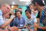 英国慈善机构为面部畸形患儿找回失去的笑容