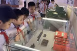 胡志明主席遗嘱执行50周年图片展在海阳省举行