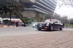 美朝领导人第二次会晤：特朗普登上“空军一号”启程回国