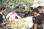 阮秋水画家继续设计巨型壁画作品