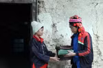 组图：莱州省芒齐边境县份哈尼族同胞欢天喜地迎传统春节
