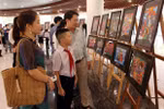 岘港市学生携手培育越日友谊之情