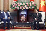 越南国家主席武文赏会见坦桑尼亚革命党代表团