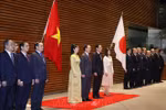 越南国家主席武文赏出席日本首相举行的欢迎仪式