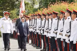 越南政府总理范明政与新加坡总理李显龙举行会谈