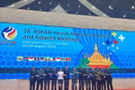 代表们在2024年东盟卫生部长会议上合影。图自越通社
