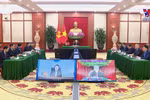 越共中央总书记阮富仲与韩国总统尹锡悦举行视频会谈