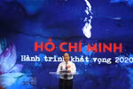组图：阮春福总理出席“胡志明——2020年渴望征程” 艺术交流活动