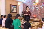 河内厨艺努力向年轻一代传授越南饮食文化