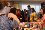越南展位吸引众多人的关注