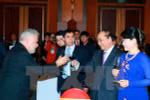 阮春福总理主持各国驻越使节迎春招待会（图片来源：越通社）