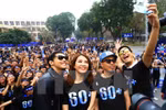 响应题为“熄灯 开启未来”的2017年地球一小时活动的集会活动