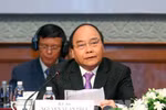 ​越南政府总理阮春福在2016年度越南企业论坛发表讲话（图片来源：越通社）
