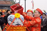 迎水祭鱼仪式——南定省陈祠庙会的重要礼仪