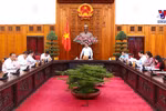 越南政府总理范明政主持召开经济复苏发展会议