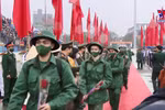 全国各地新兵满腔热血奔赴军营