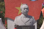长沙群岛云雀岛上设立武元甲大将的雕像