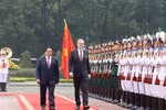 捷克共和国总理彼得•菲亚拉对越南进行正式访问