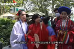 充满创意的年轻人将古装带到现代生活中