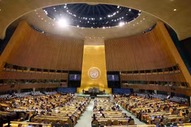 越共中央总书记、国家主席苏林在第81届联合国大会一般性辩论会上发表讲话。图自越通社