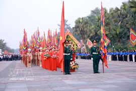迎轿队准备前往义岭山祭祀各位雄王。图自越通社
