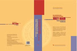 “新时代中实现越南强盛的渴望”英语-西班牙语双语版正式亮相。图自越通社