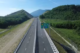 北南高速公路永昂—膨段项目已投入运营。图自Vietnam+