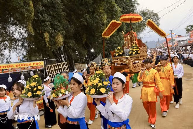 2502-le-khai-ha-hoa-binh.jpg