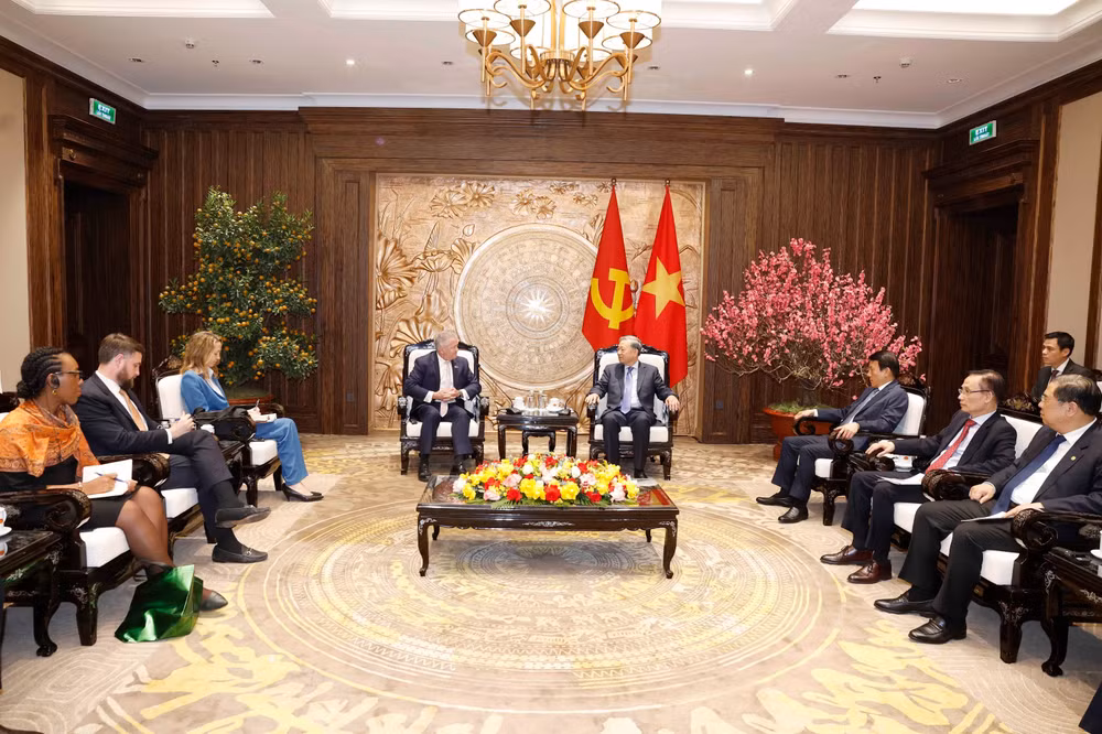 tong-bi-thu-to-lam-tiep-tro-ly-ngoai-truong-hoa-ky-8591323.jpg