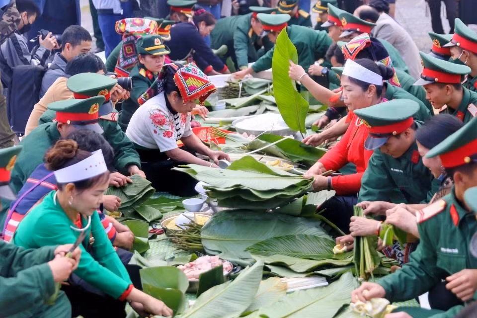 0601banhchung1.jpg