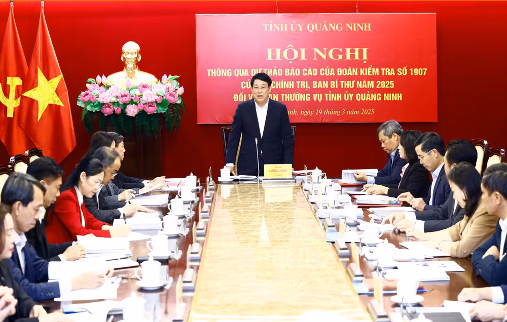 vna-potal-chu-tich-nuoc-chu-tri-hoi-nghi-thong-qua-du-thao-ket-qua-kiem-tra-voi-ban-thuong-vu-tinh-uy-quang-ninh-7920711.jpg