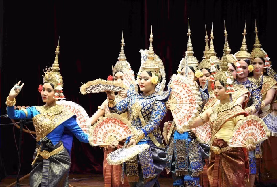 AVA 7 viet_nam_–_campuchia_quan_he_lang_gieng_tot_dep_huu_nghi_truyen_thong_hop_tac_toan_dien_ben_vung_lau_dai__7725777.jpg
