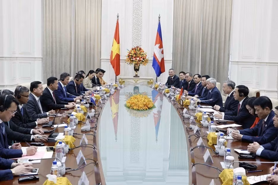 5 viet_nam_–_campuchia_quan_he_lang_gieng_tot_dep_huu_nghi_truyen_thong_hop_tac_toan_dien_ben_vung_lau_dai__7725785.jpg