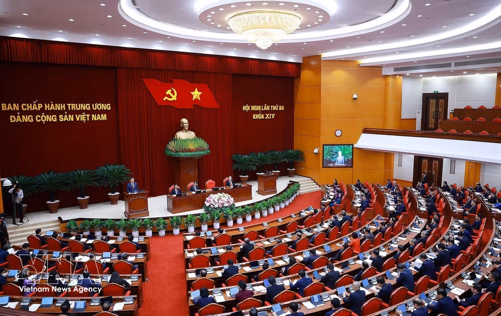 potal-khai-mac-hoi-nghi-lan-thu-ba-ban-chap-hanh-trung-uong-dang-khoa-xiv-8898983-2-5086.jpg