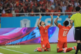 越南队以总比分4-2击败泰国 成功卫冕2026年东盟杯
