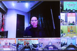 范明政总理在南非召开有关应对中部洪灾的紧急视频会议
