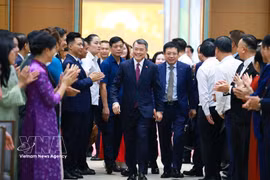 政府总理黎明兴：从识别和解决困难转向完善发展基础