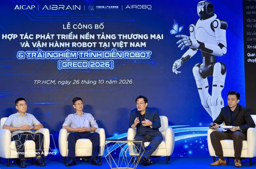 与会代表讨论越南机器人生态系统未来。图自越通社