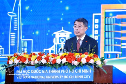 越南政府总理黎明兴出席胡志明市国家大学（VNUHCM）2026年开学典礼。图自越通社