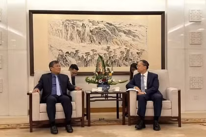 越南外交部常务副部长阮明羽在北京与中国外交部副部长马朝旭举行工作会谈。图自baoquocte.vn