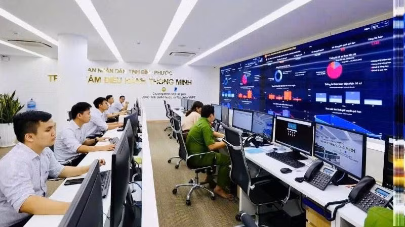 消除制度和政策障碍将有助于企业在数字经济中实现突破。图自《人民报》