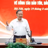 越共中央总书记、国家主席苏林与文化体育旅游部举行工作会议。图自越通社