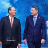 越南政府总理黎明兴会见老挝人民革命党中央政治局委员、中央书记处常务书记维莱·拉坎丰。图自越通社