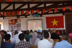 各代表共同聆听越共中央总书记苏林在越南国庆80周年庆典上的讲话。图自Vietnam+