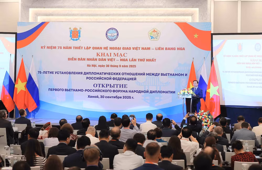 vna-potal-ky-niem-75-nam-thiet-lap-quan-he-ngoai-giao-viet-nam-lien-bang-nga-8306483.jpg