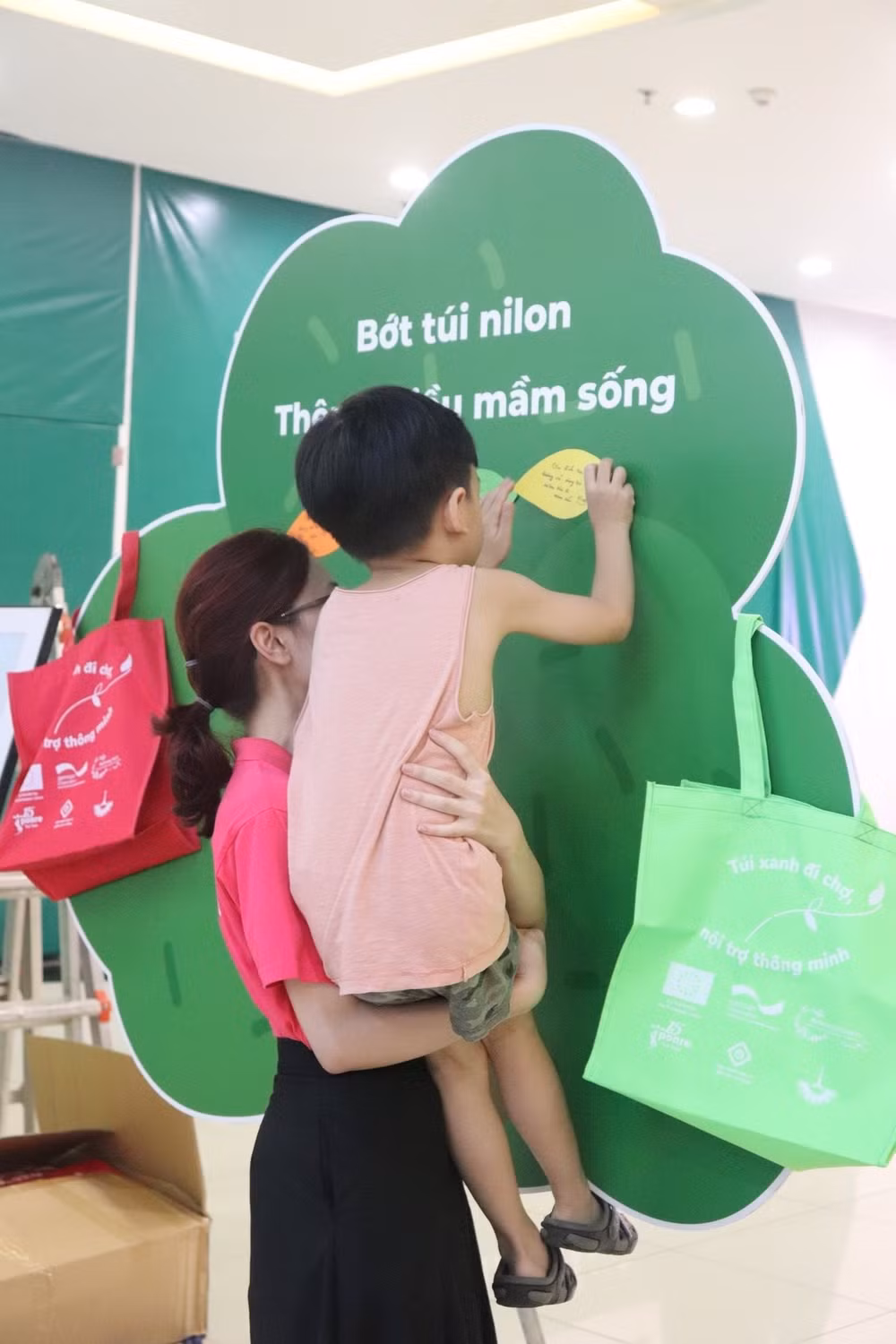 vtvv-chien-dich-ngay-khong-su-dung-tui-nilon-viet-nam.jpg