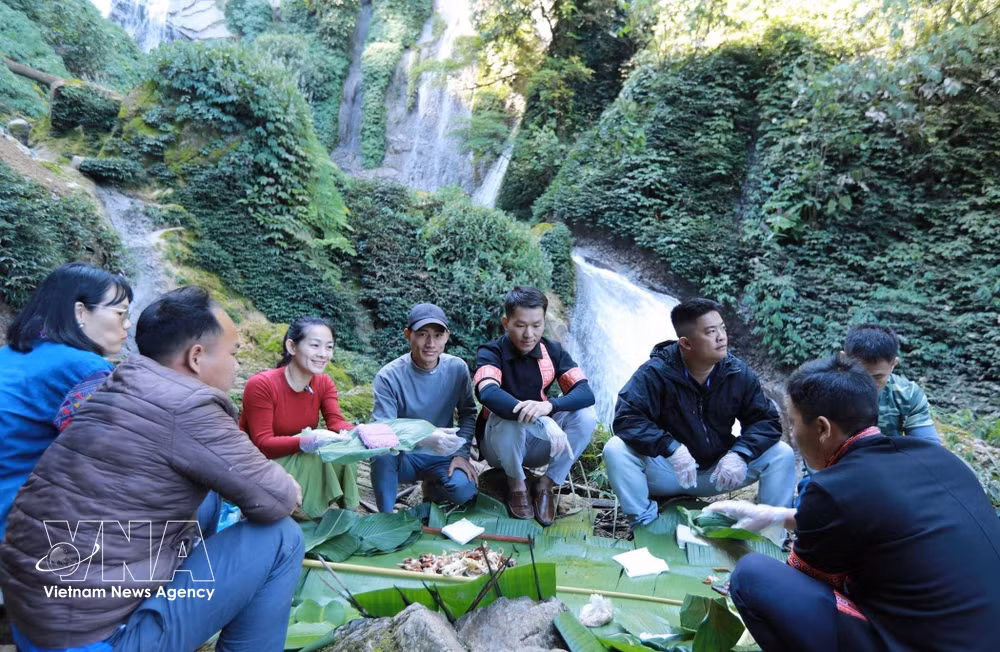 vnanet-potal-thac-nam-luc-lai-chau-co-nhieu-tiem-nang-phat-trien-du-lich-sinh-thai-8736990.jpg