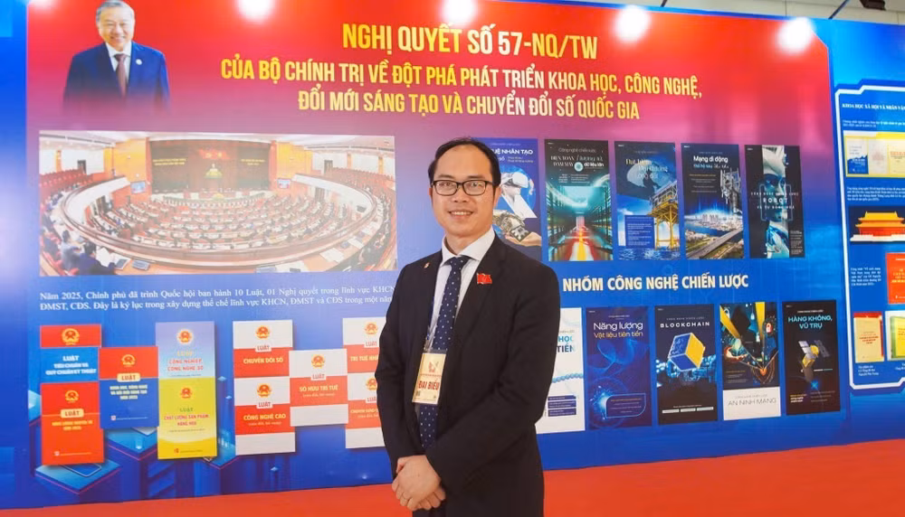 vna-potal-dai-hoi-thi-dua-yeu-nuoc-toan-quoc-lan-thu-xi-kieu-bao-lan-toa-niem-tu-hao-va-khat-vong-cong-hien-8497967.jpg
